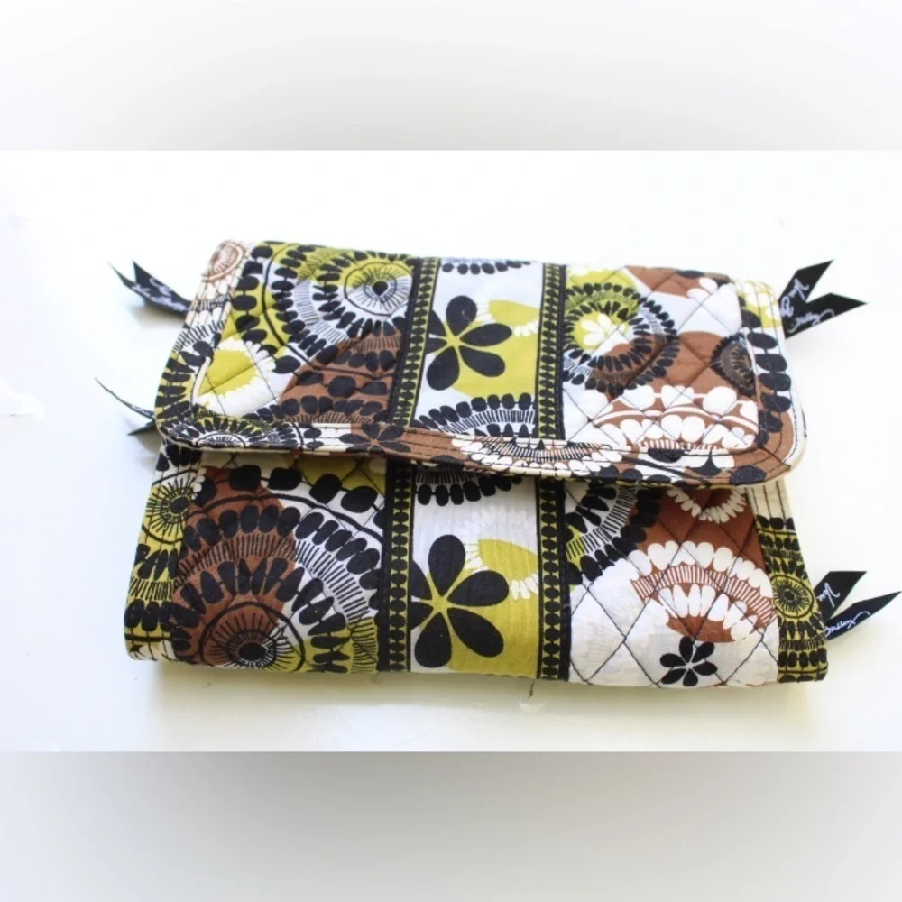 Vera Bradley cosmetics bag